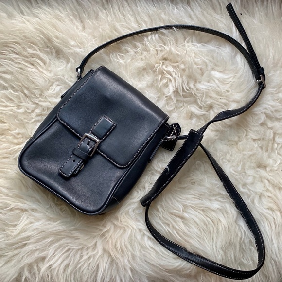 vintage black coach crossbody